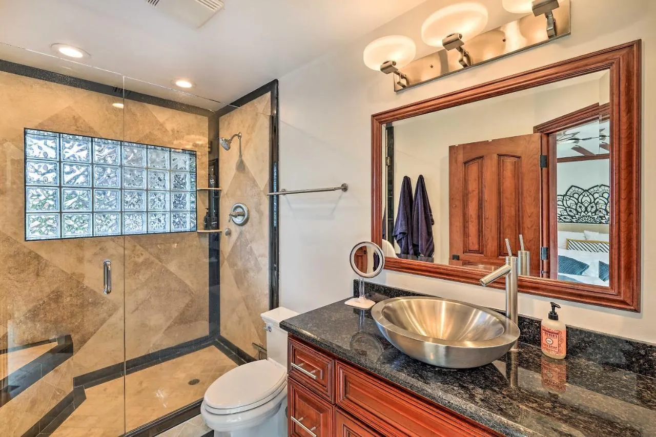 Central Scottsdale Townhouse With Pool Access! 0*,